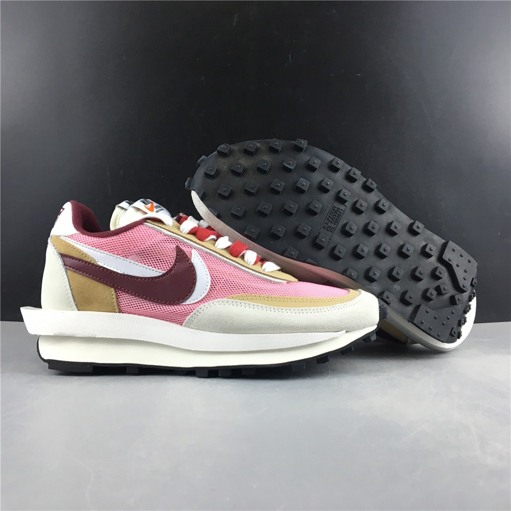 Sacai x Nike LVD Waffle Daybreak BV0073-500